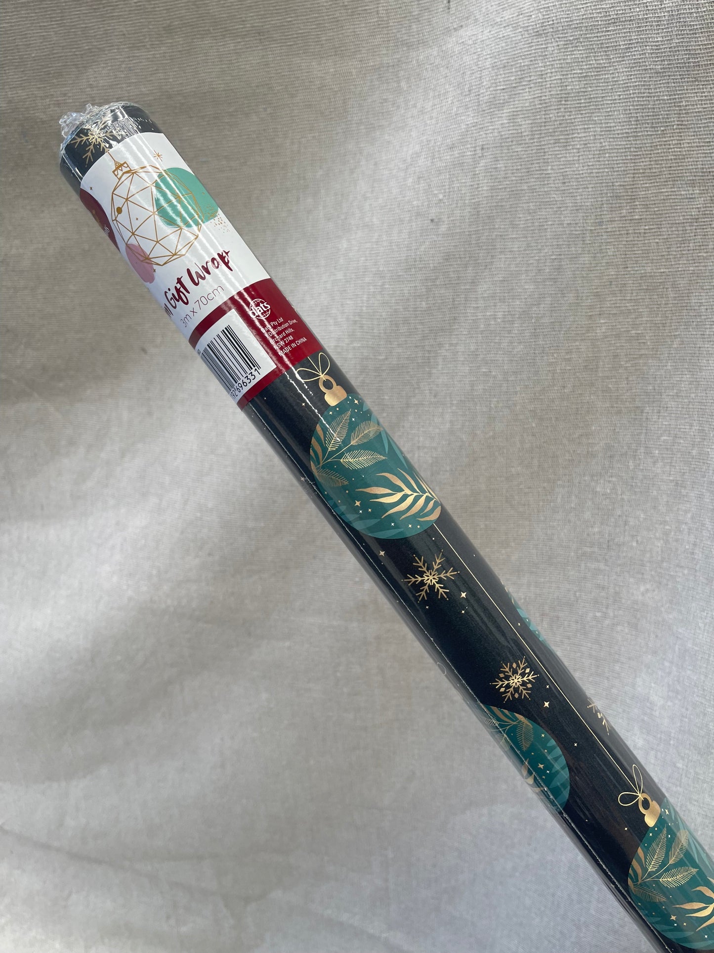 HOP INTO CHRISTMAS Festive Gift Wrapping Paper Roll 3Mx70cm - 6 Designs
