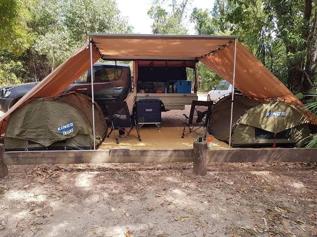 Red Fox and Co. | Tarp up, tool up, and hit the road!