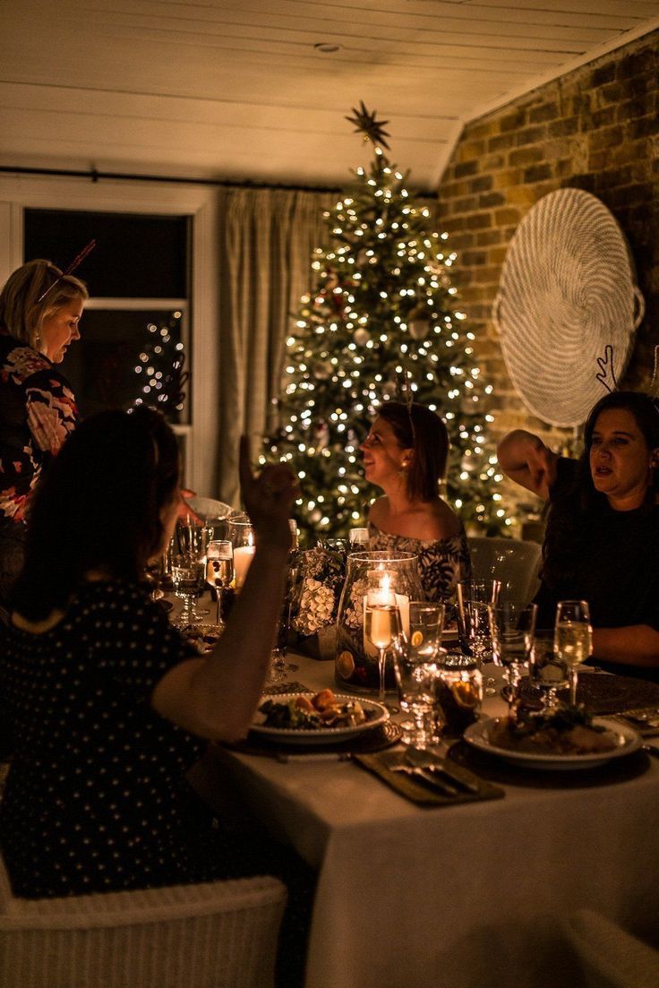 Red Fox & Co. I Christmas Decorations & Entertaining