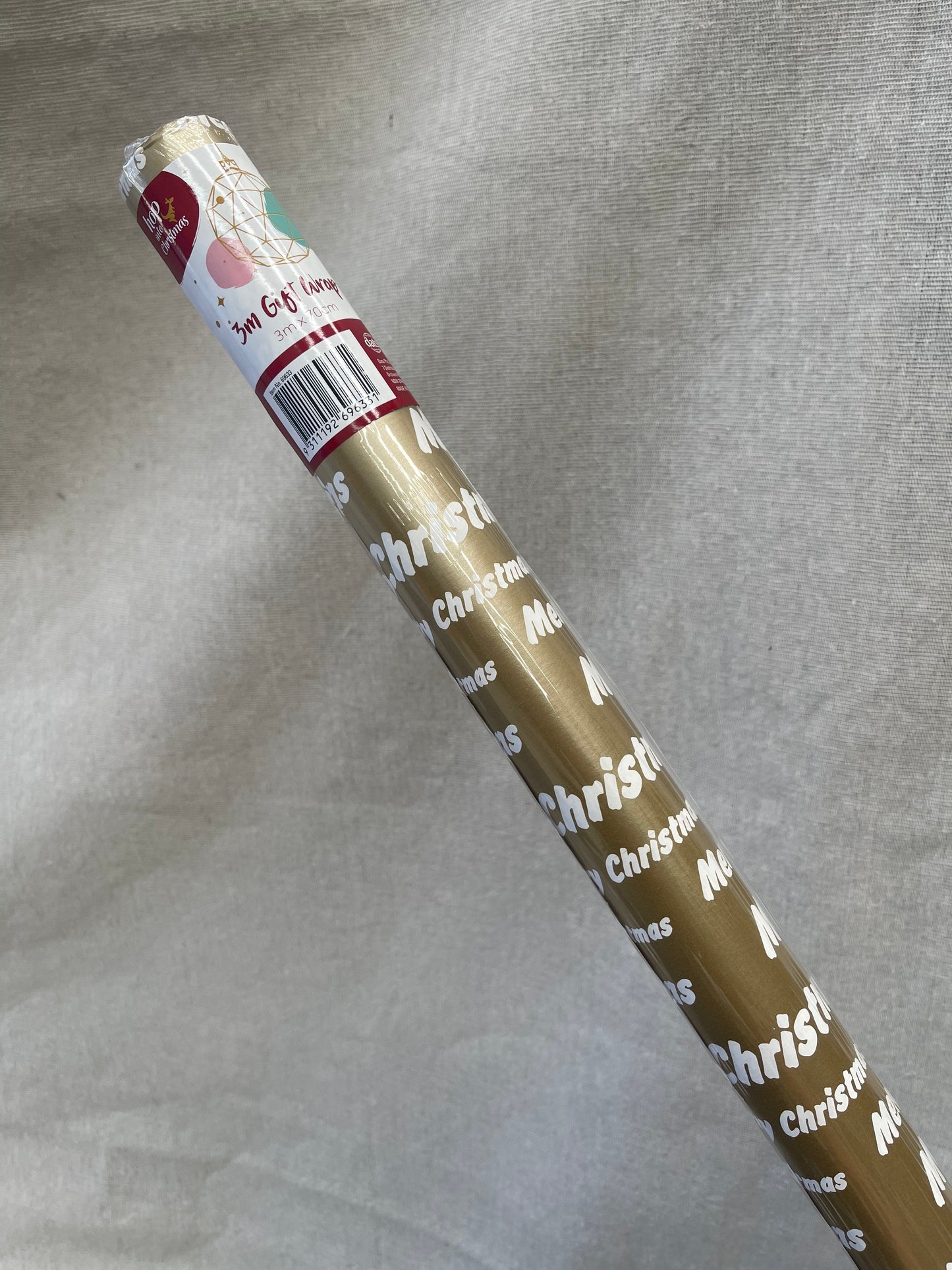 HOP INTO CHRISTMAS Festive Gift Wrapping Paper Roll 3Mx70cm - 6 Designs