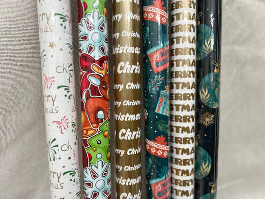 HOP INTO CHRISTMAS Festive Gift Wrapping Paper Roll 3Mx70cm - 6 Designs